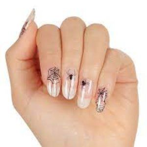 COPY - WEB OF LIES HALLOWEEN OVERLAY NAIL STRIP